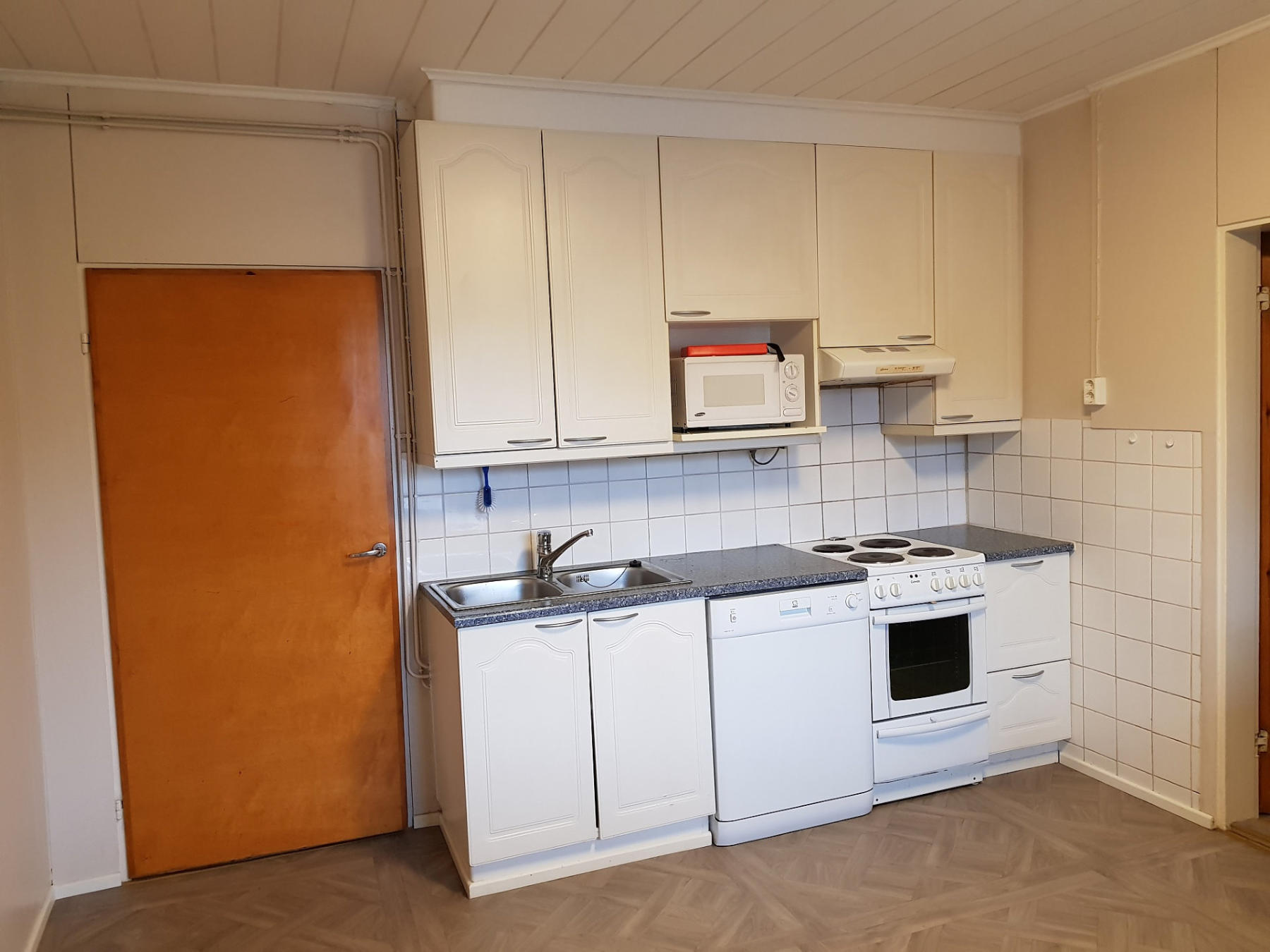 tarkastamontie-05.jpg